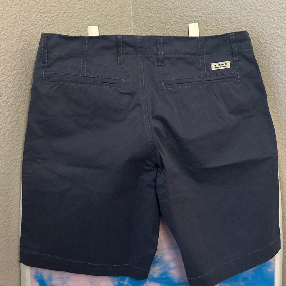Men’s Size 31 Navy Blue Paperbacks Shorts